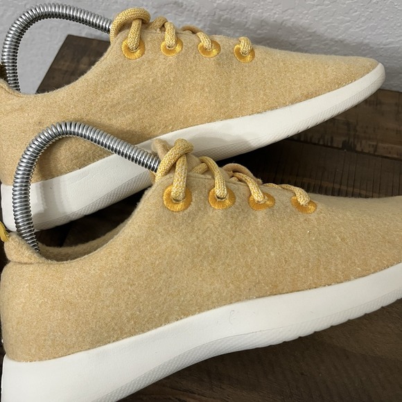 Allbirds The Wool Runners Womens Size 8 Yellow Athletic Shoes‎ Sneakers EUC - Picture 5 of 8